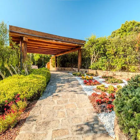 Amira Porto Cervo Con Vista Mozzafiato Sul Mare,piscina Privata,wellness & Liscia di Vacca