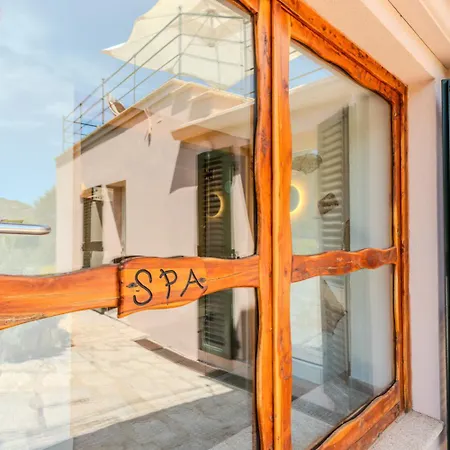 Amira Porto Cervo Con Vista Mozzafiato Sul Mare,piscina Privata,wellness & Villa *