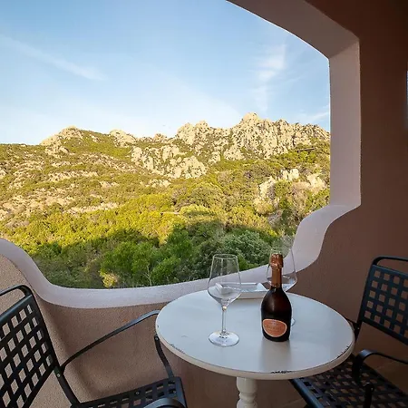 Amira Porto Cervo Con Vista Mozzafiato Sul Mare,piscina Privata,wellness & וילה לישה די ואקה