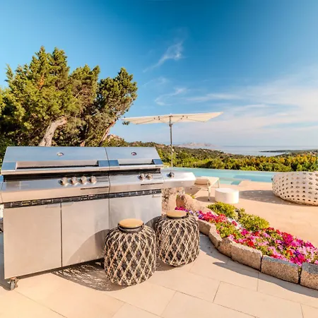 Amira Porto Cervo Con Vista Mozzafiato Sul Mare,piscina Privata,wellness & וילה