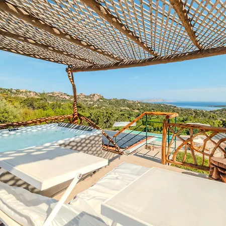 Amira Porto Cervo *