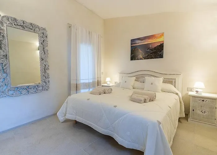 Amira Porto Cervo Con Vista Mozzafiato Sul Mare,piscina Privata,wellness & Villa